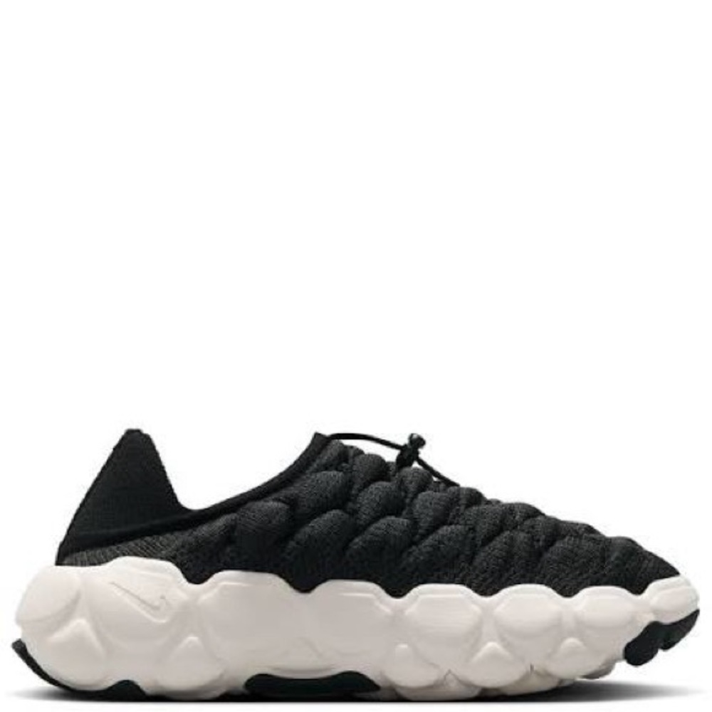 Nike Flyknit Haven Sneakers